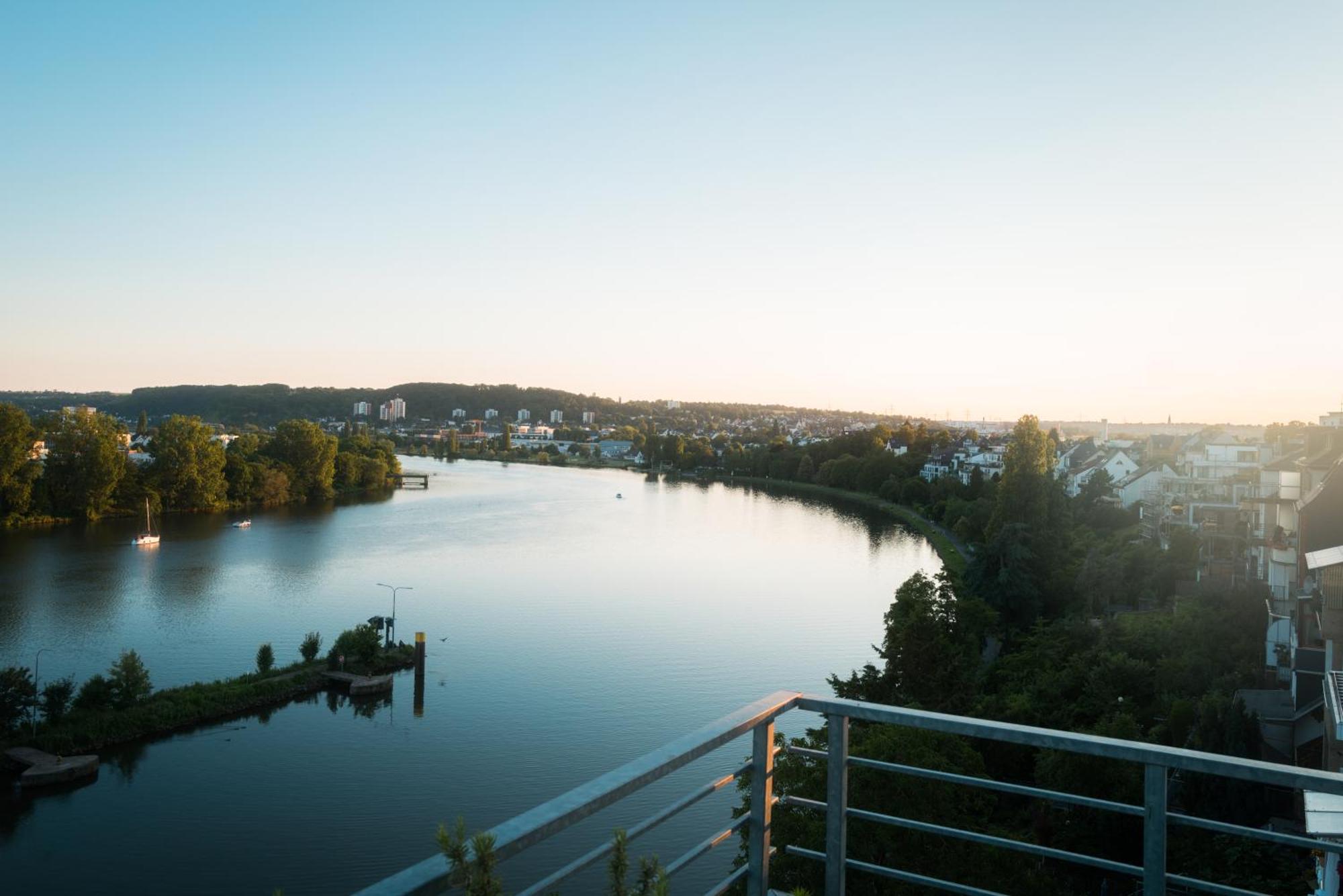 Penthouse Wohnung Mit Schoenem Moselblick In Metternich Koblencja Zewnętrze zdjęcie