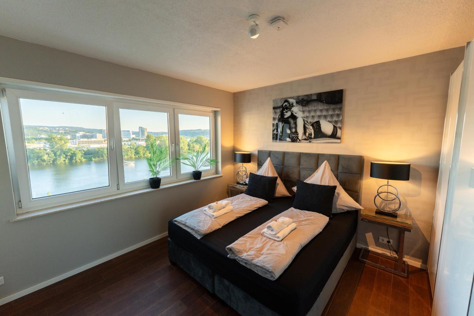 Penthouse Wohnung Mit Schoenem Moselblick In Metternich Koblencja Zewnętrze zdjęcie