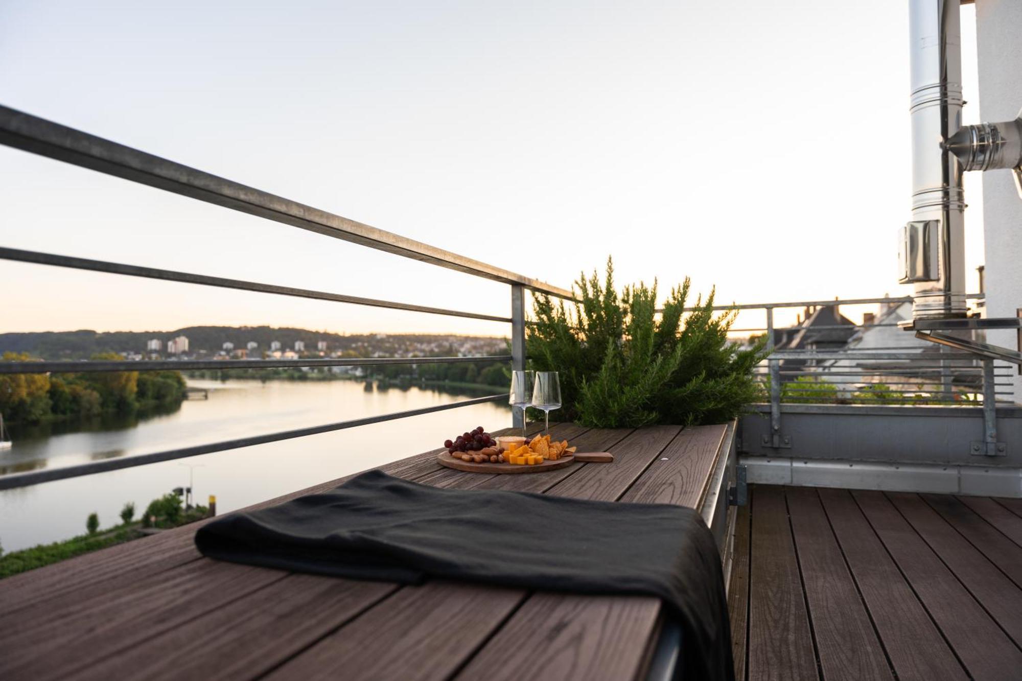 Penthouse Wohnung Mit Schoenem Moselblick In Metternich Koblencja Zewnętrze zdjęcie